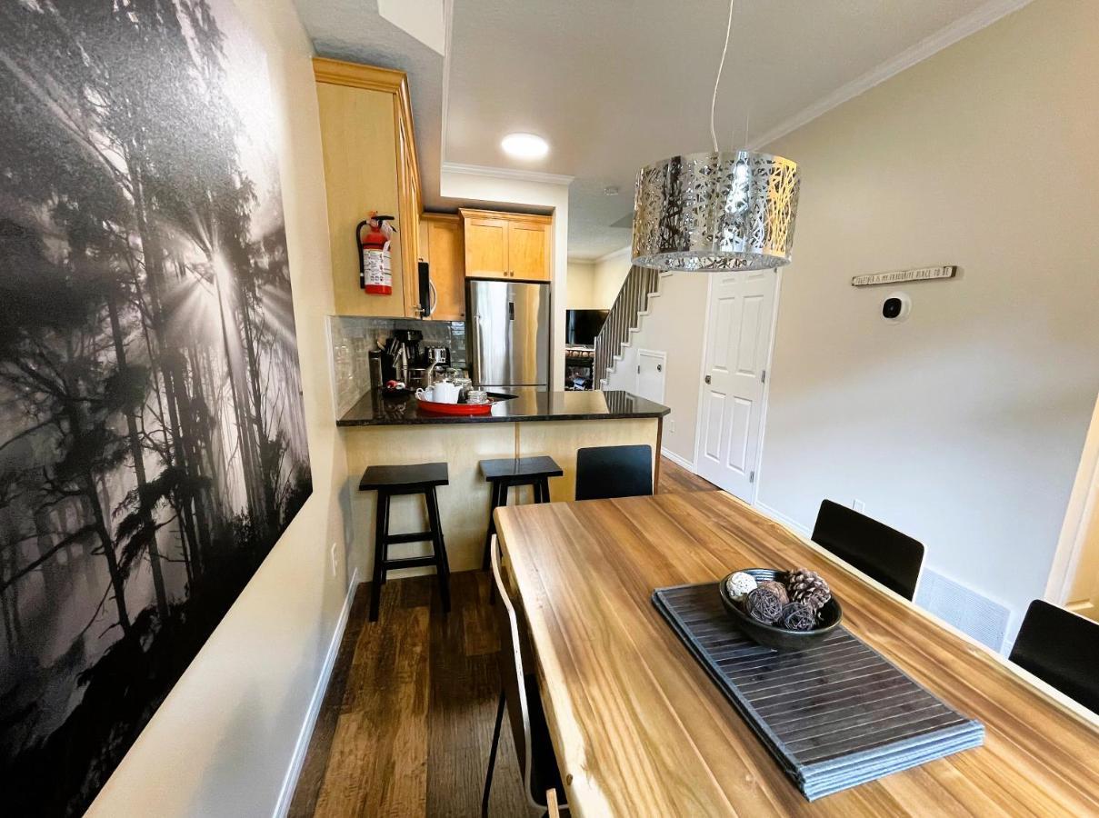 Renovated Chalet At Mystic Springs, Mountain Views, Pets Welcome! كانمور المظهر الخارجي الصورة