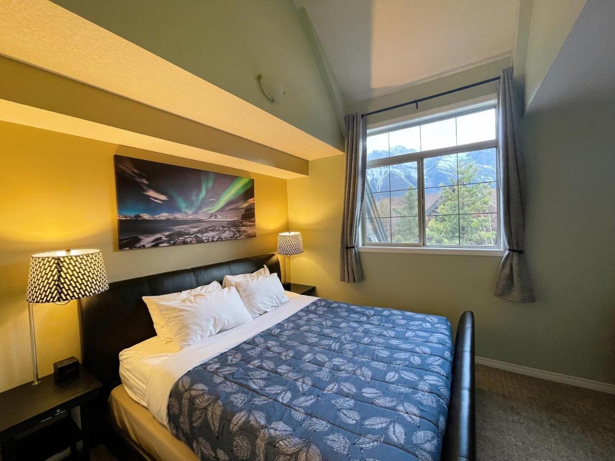 Renovated Chalet At Mystic Springs, Mountain Views, Pets Welcome! كانمور المظهر الخارجي الصورة