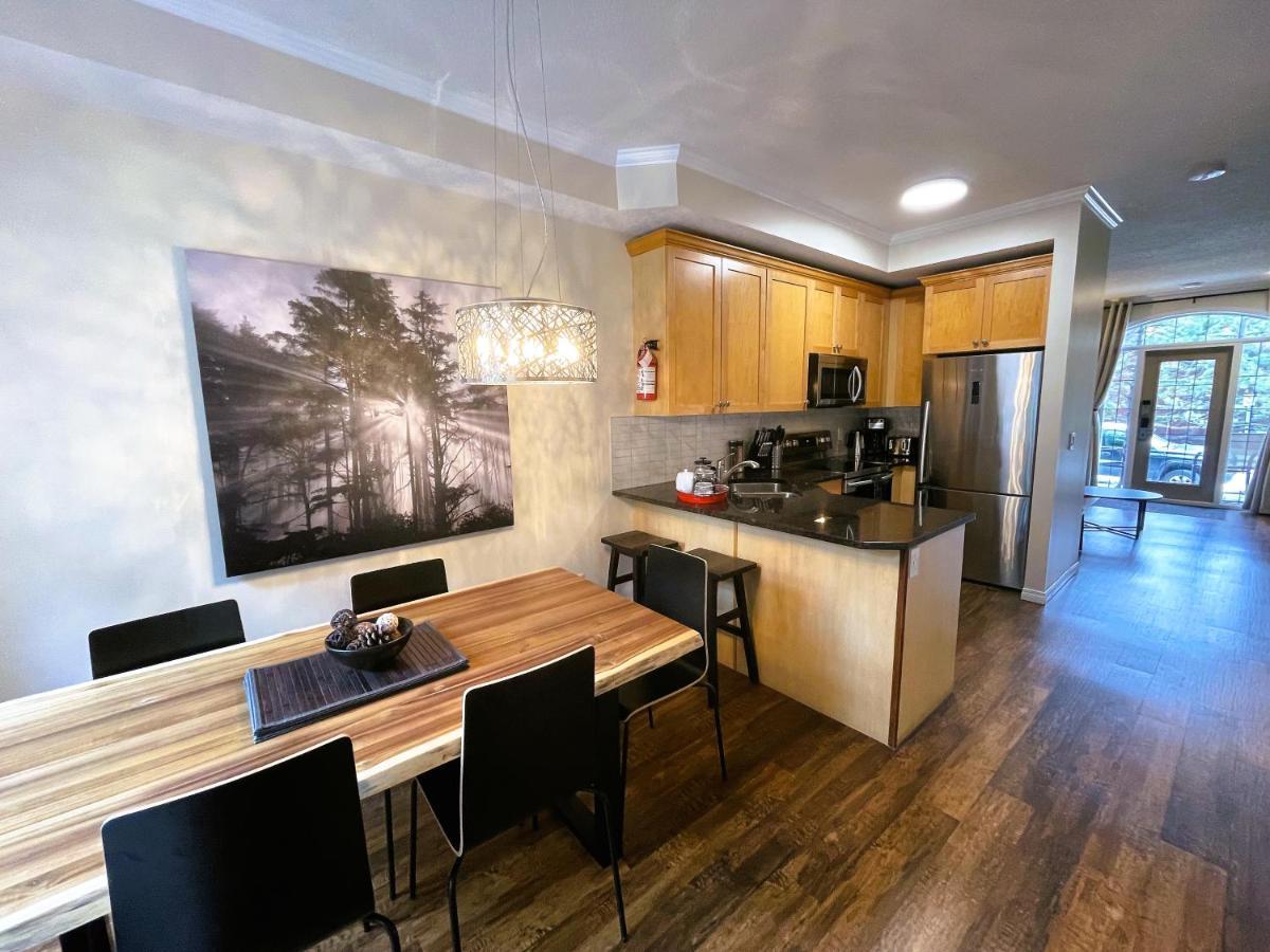 Renovated Chalet At Mystic Springs, Mountain Views, Pets Welcome! كانمور المظهر الخارجي الصورة